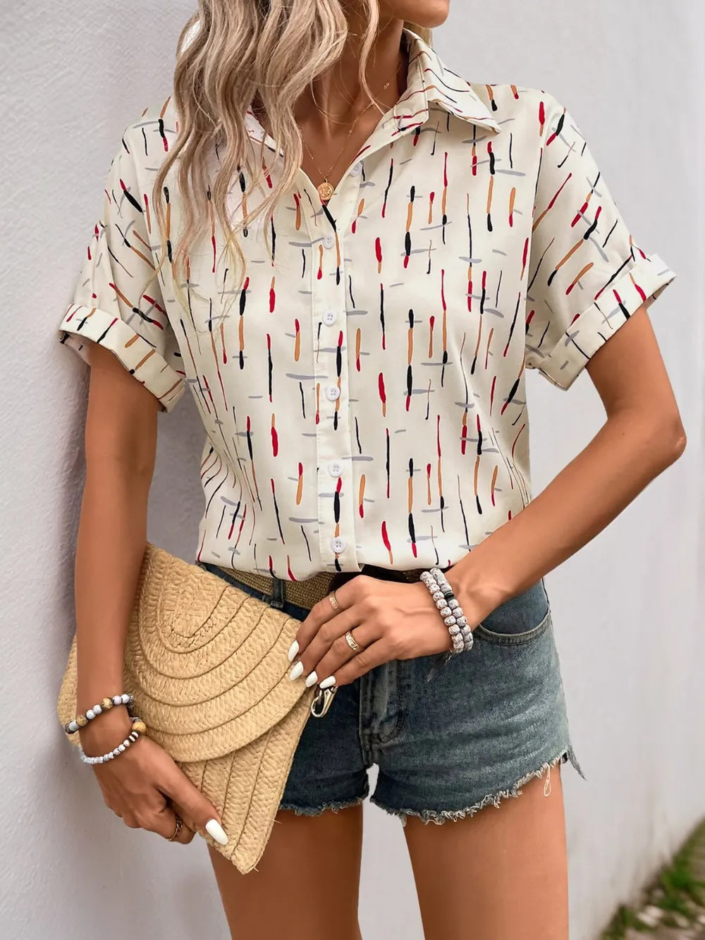 Chemise imprimée à col et manches courtes Perfee    Elégance District
