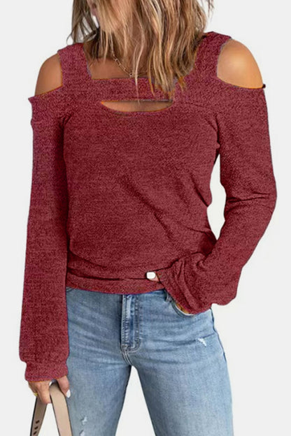Blouse épaules dénudées à découpes intégrales - Élégance District 