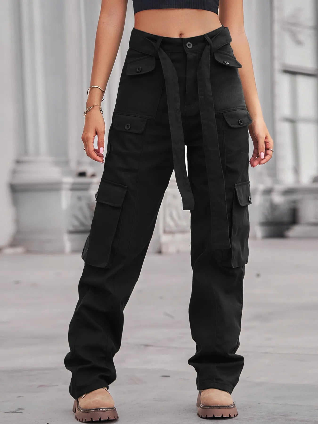 Jean cargo taille haute à poches multiples   Elégance District