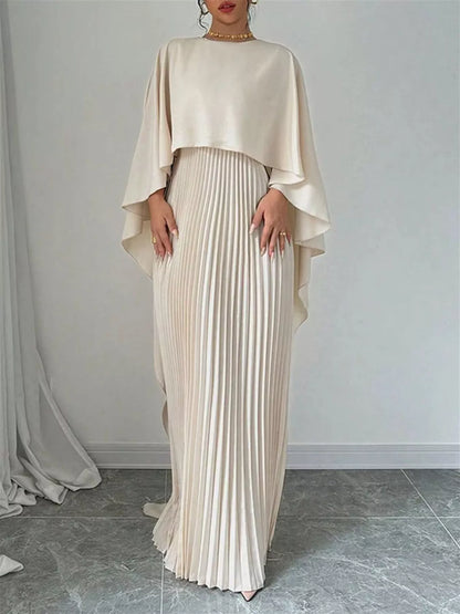 Robe longue plissée cape [angle] élégante femme - Élégance District