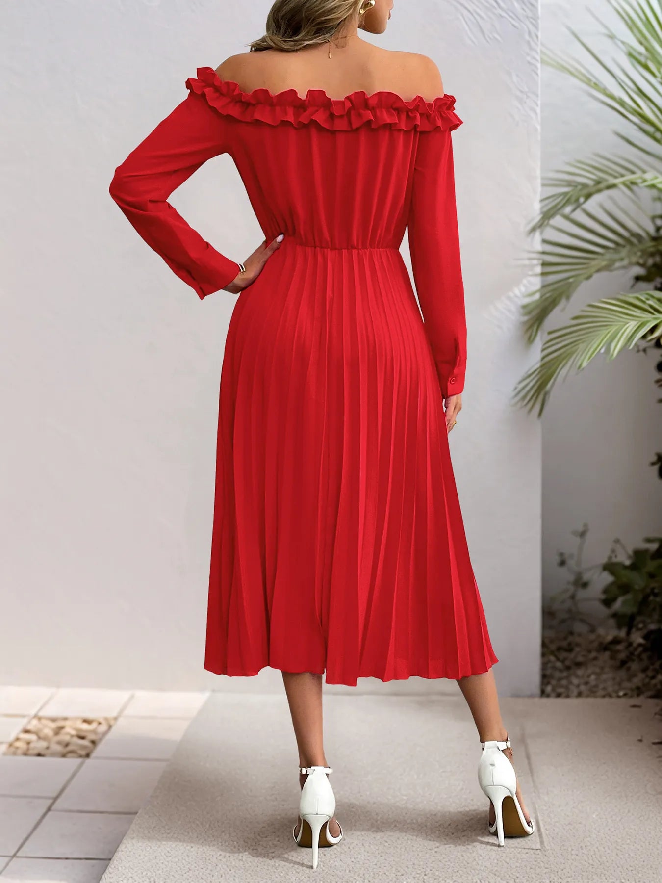 Robe midi plissée à volants épaules dénudées - Élégance District 