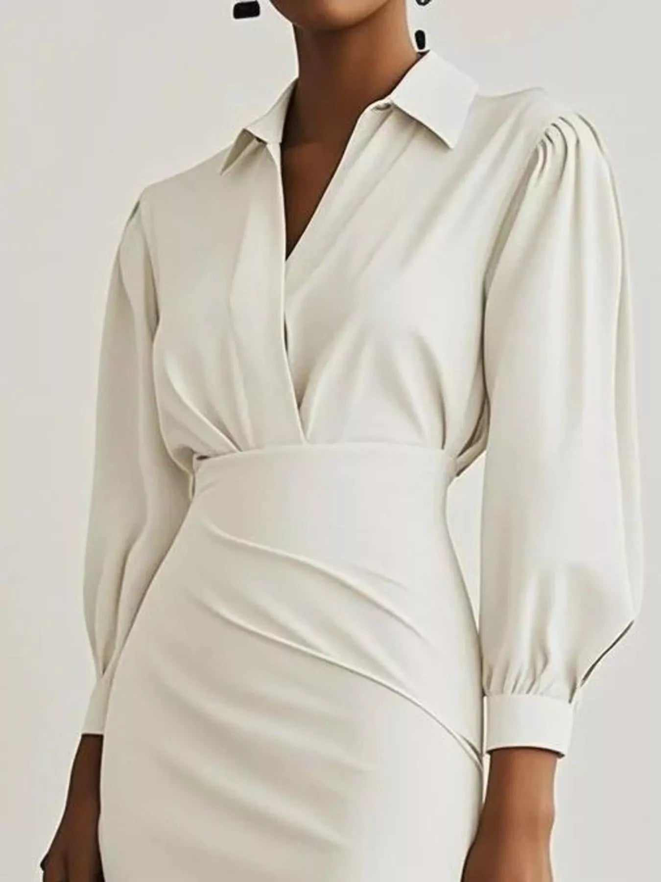 Robe chemise midi froncée avec fente latérale  Elégance District