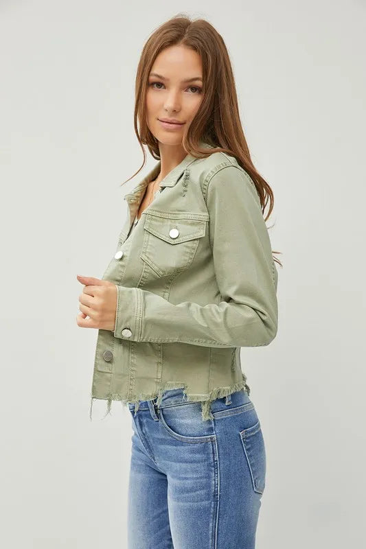 Veste  jean courte boutonnée à ourlet brut, grande taille   RISEN  
