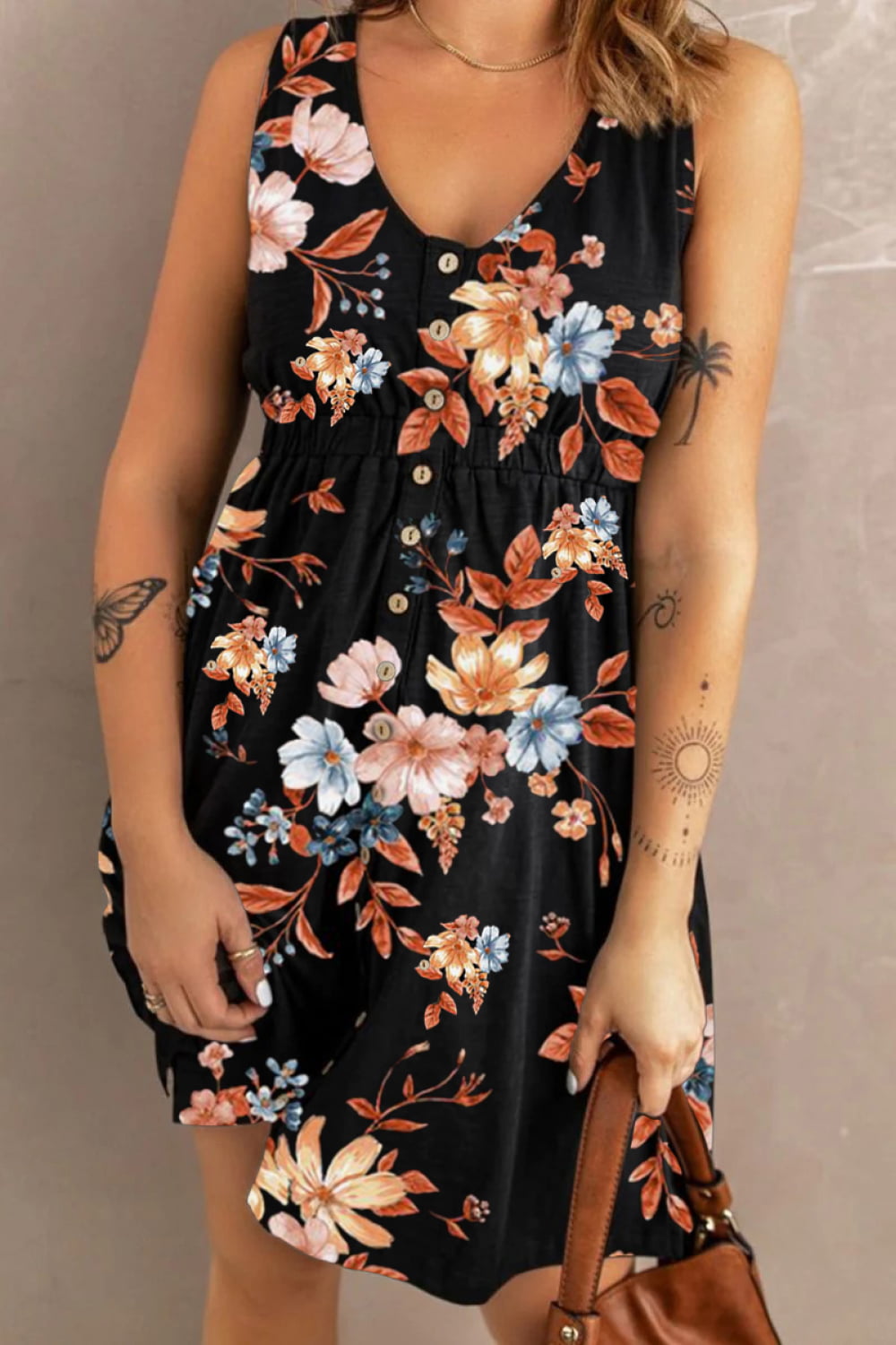Robe Imprimée Boutonnée avec Poches Sans Manches - Élégance District