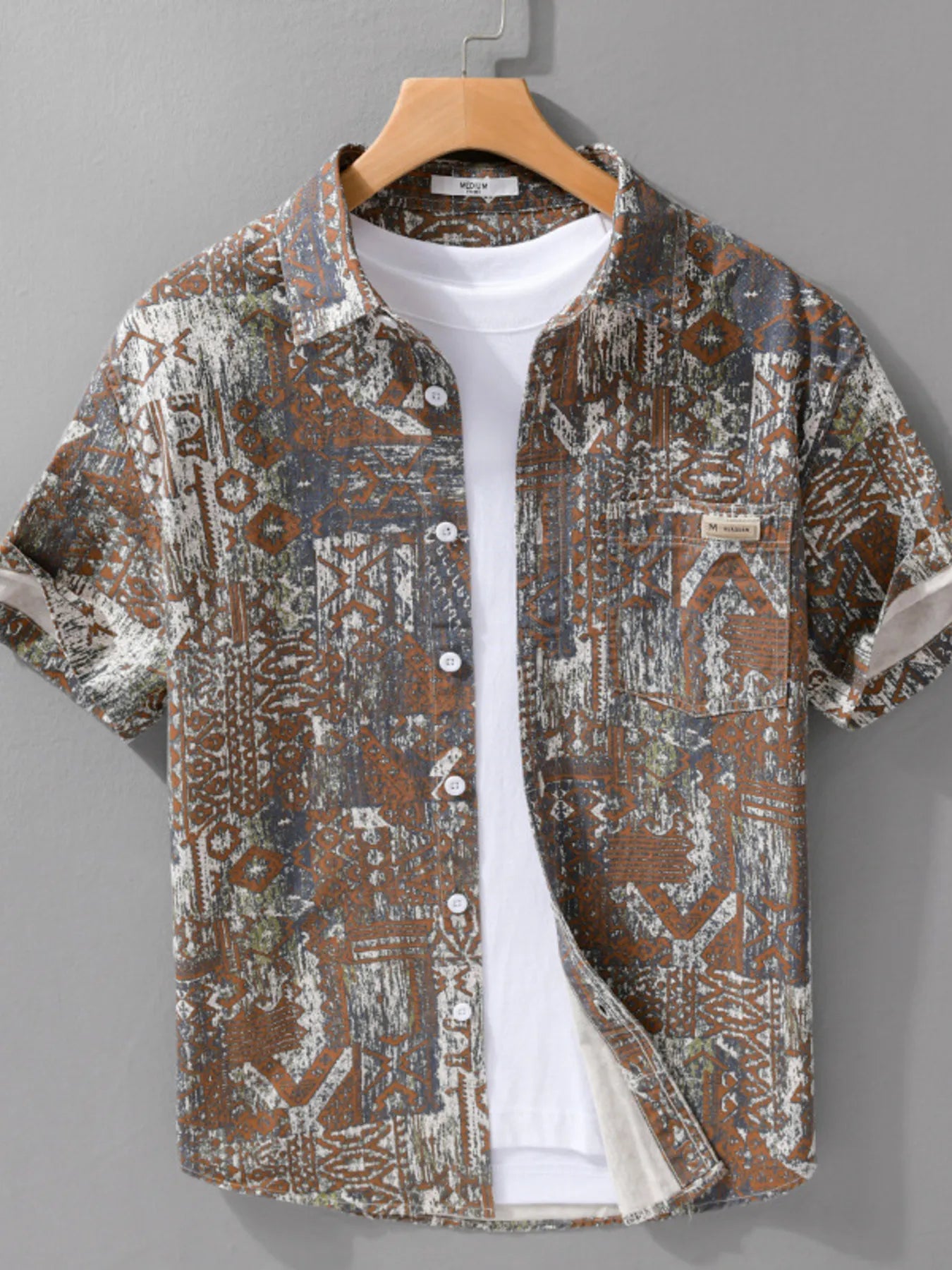 Chemise à manches courtes boutonnée pour homme grande taille    Elégance District