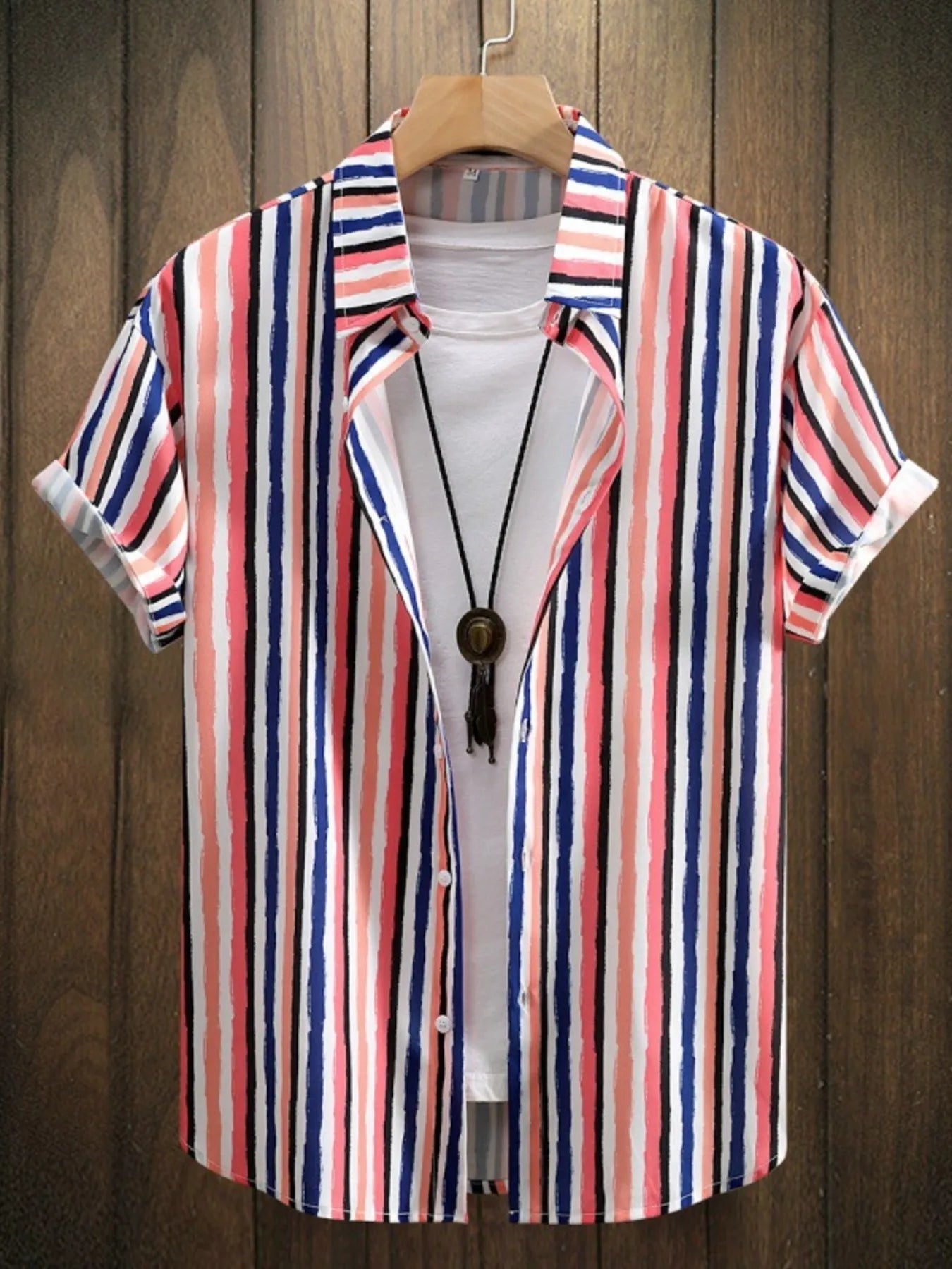 Chemise rayée à manches courtes pour homme    Elégance District