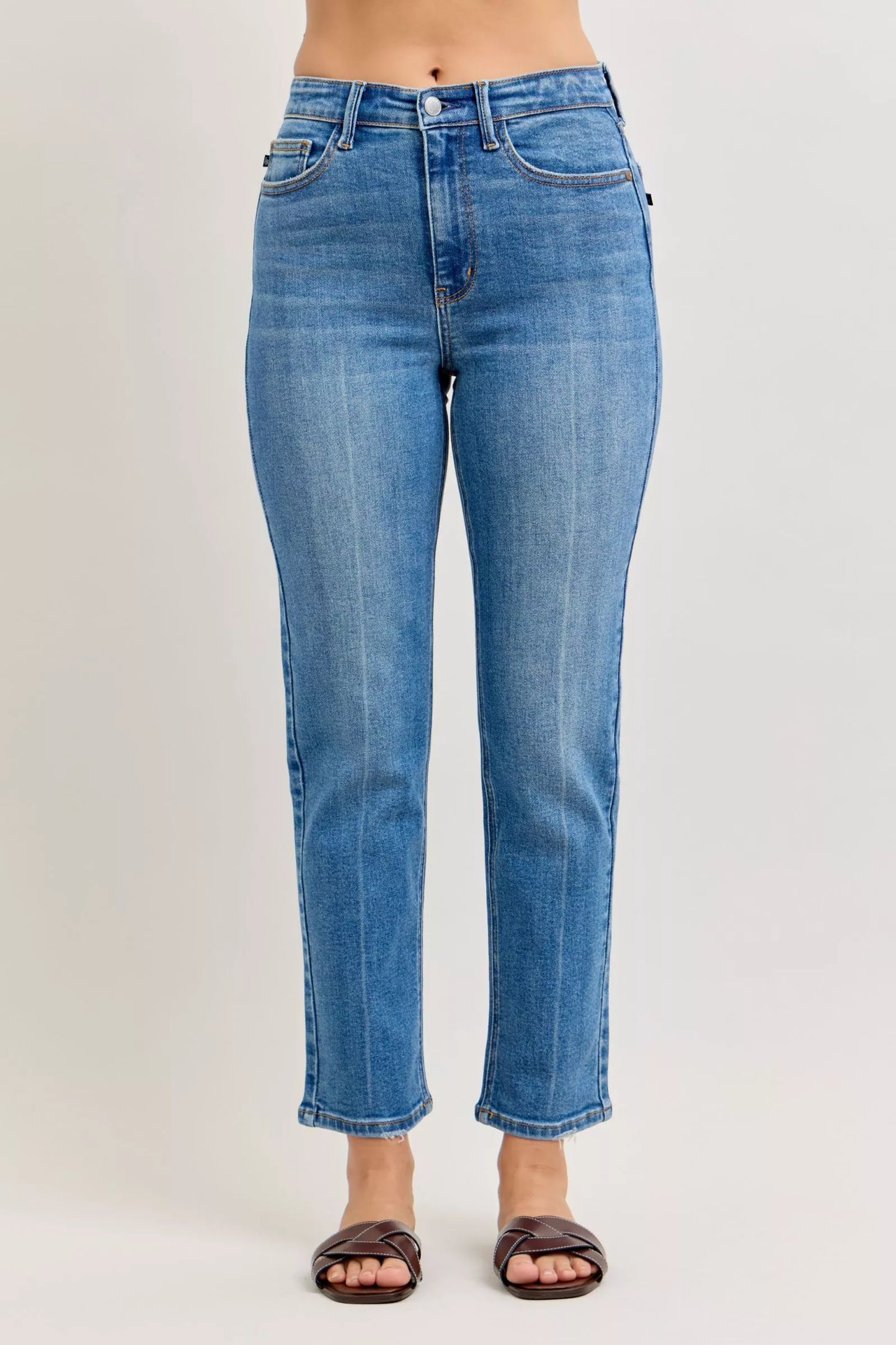 Jean Judy Blue taille haute à jambes droites    Elégance District