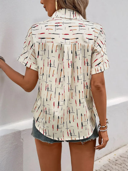 Chemise imprimée à col et manches courtes Perfee    Elégance District