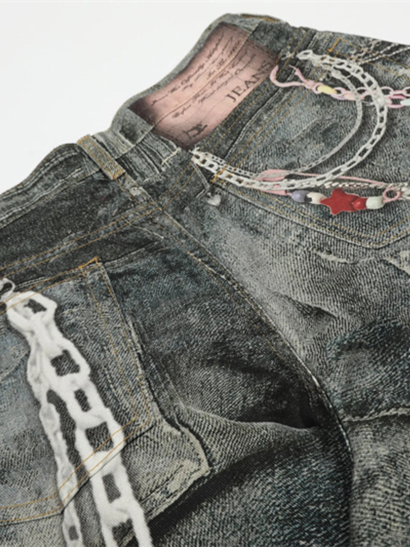 Short jean imprimé de chaînes à perles colorées pour homme   Elégance District