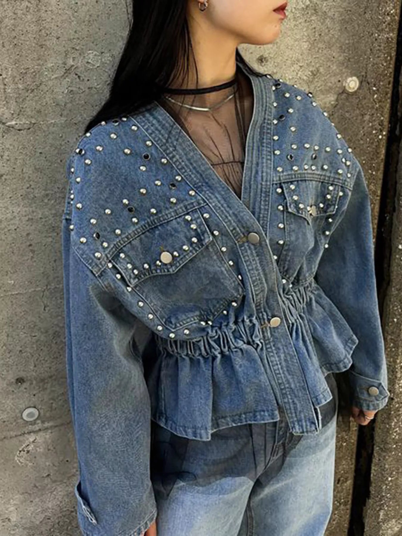 Veste  jean boutonnée cloutée  Elégance District