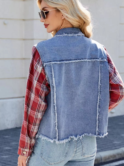 Veste jean à manches à carreaux et ourlet brut   Elégance District
