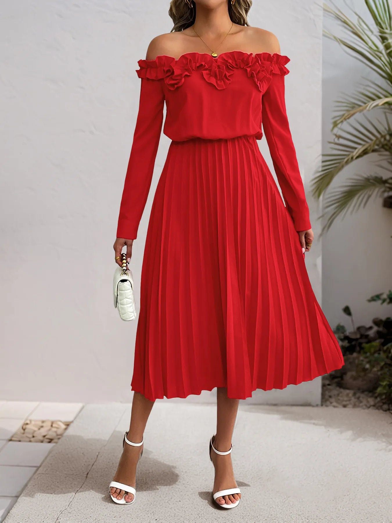 Robe midi plissée à volants épaules dénudées - Élégance District 