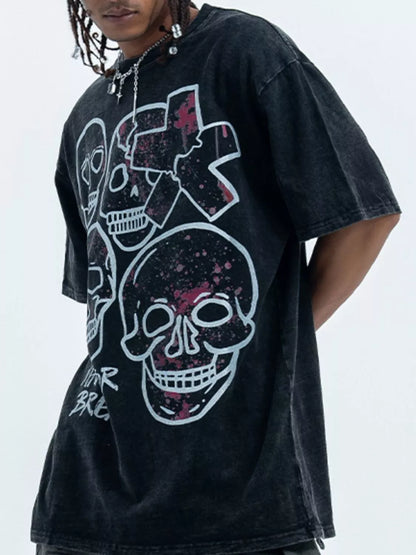 T-shirt à manches courtes et col rond avec motif tête de mort  