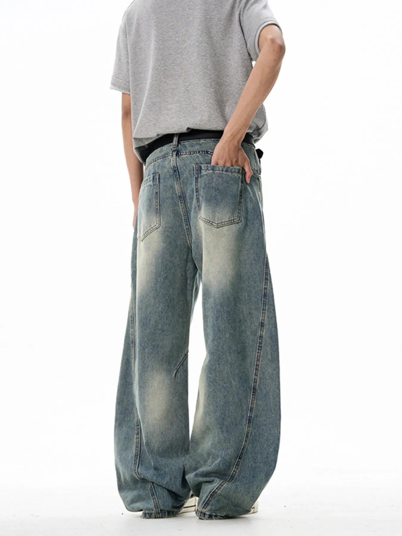 Jeans vintage à jambes larges pour hommes    Elégance District