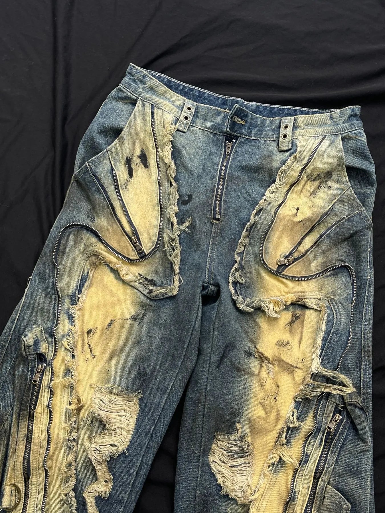 Jean cargo homme effet usé avec déchirures artistiques   Elégance District