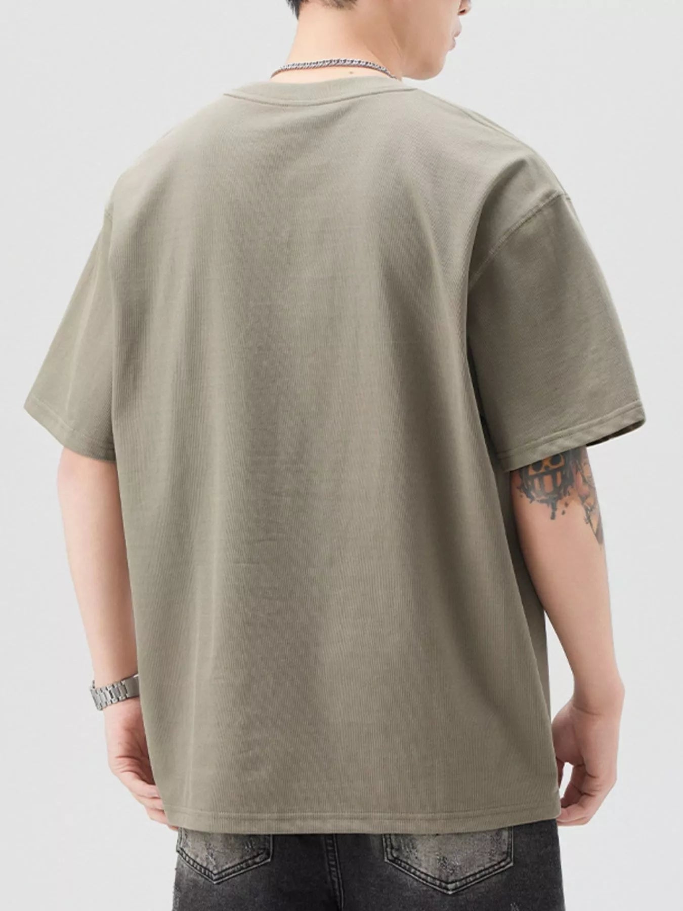 T-shirt à manches courtes et col rond grande taille  Elégance District