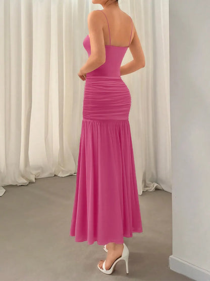 Robe maxi à bretelles froncées - Elégance District
