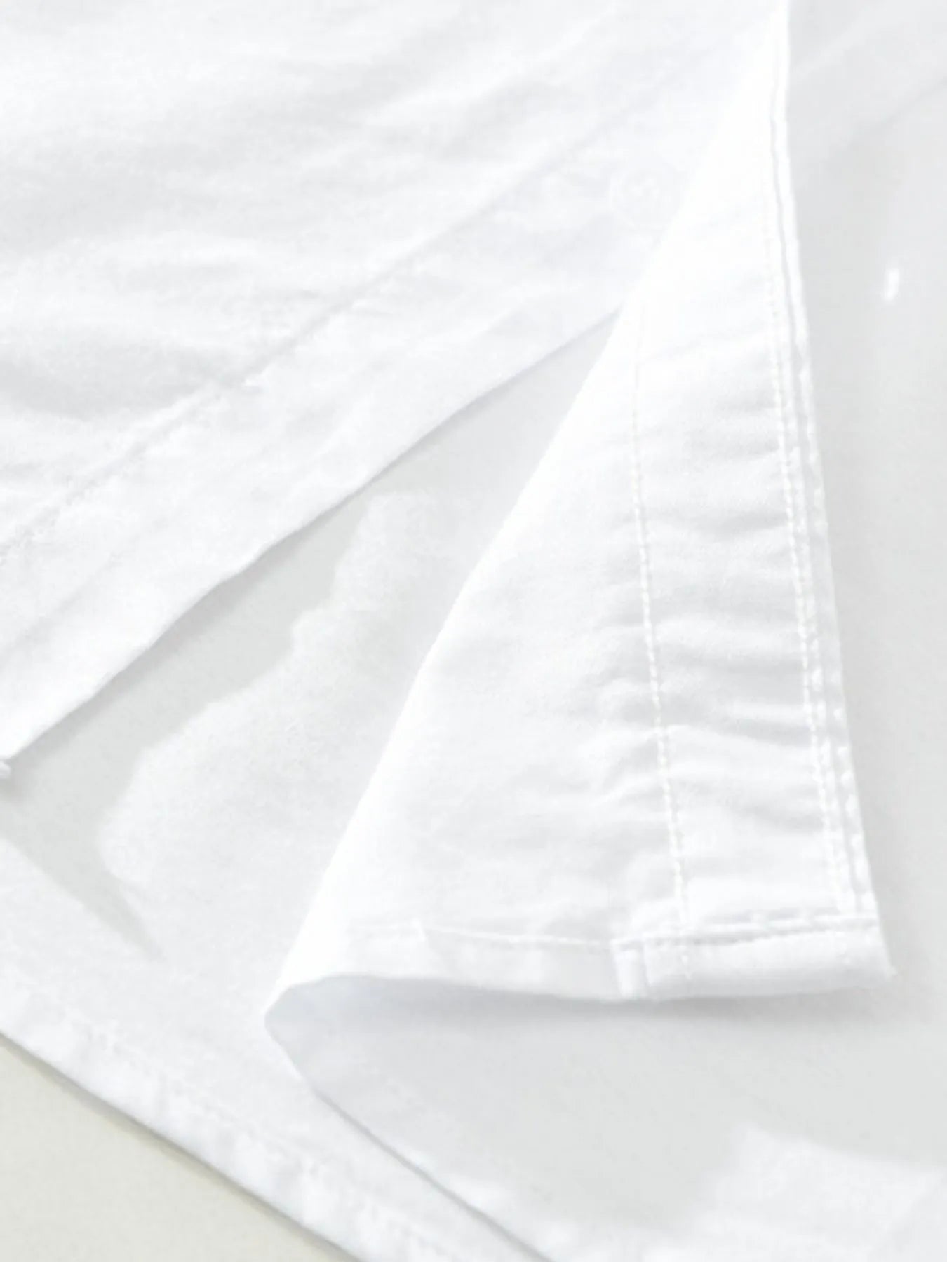 Chemise à manches courtes boutonnée pour homme grande taille     Elégance District