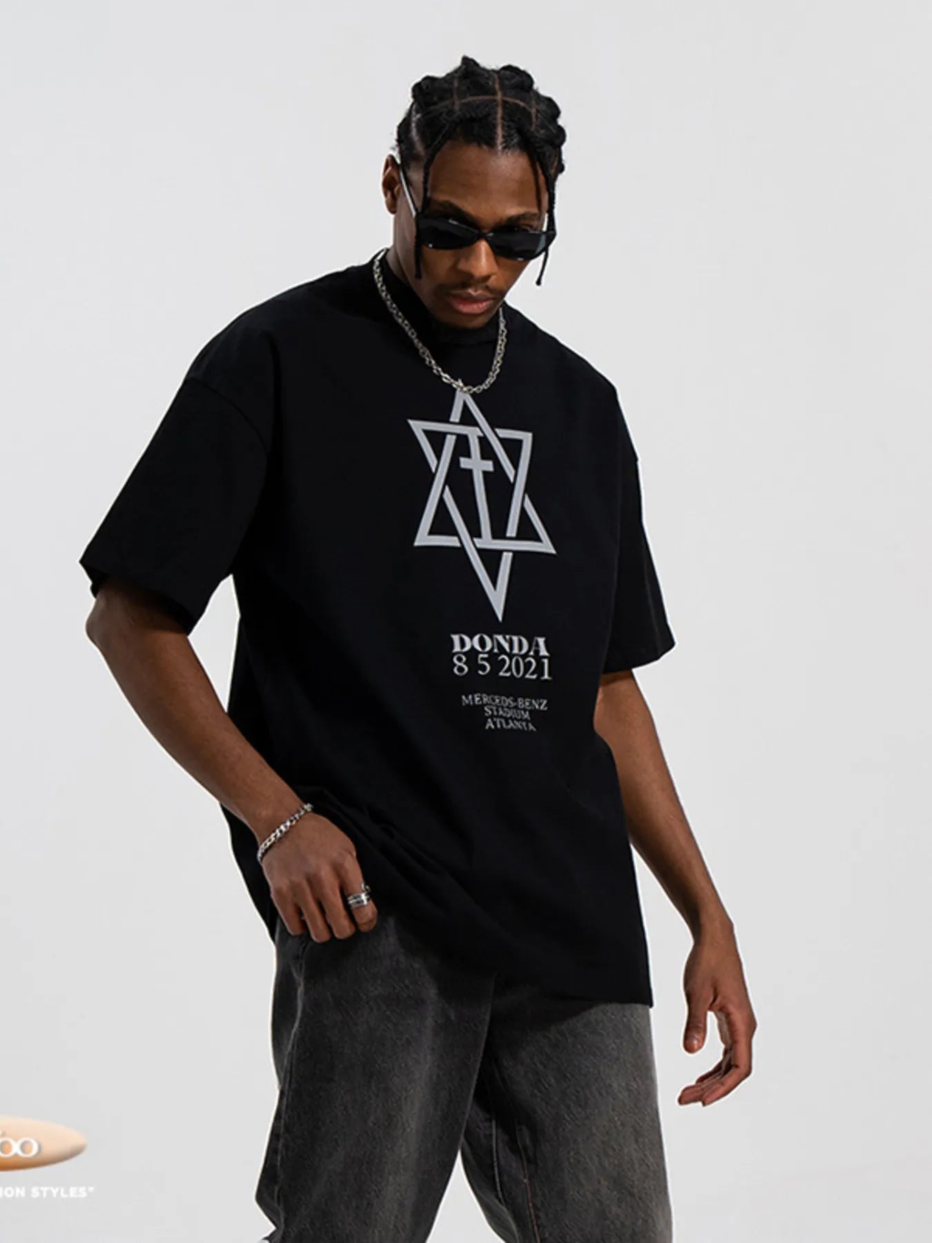 T-shirt  graphique à manches courtes et col rond pour homme. Elégance District