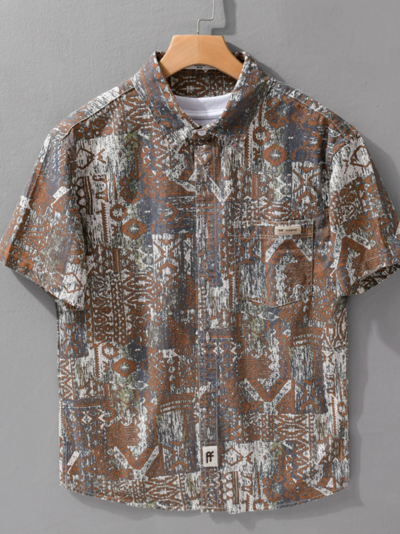 Chemise à manches courtes boutonnée pour homme grande taille    Elégance District